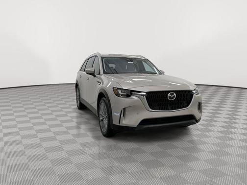 Platinum Quartz 2026 Mazda CX-90 3.3 Turbo Preferred