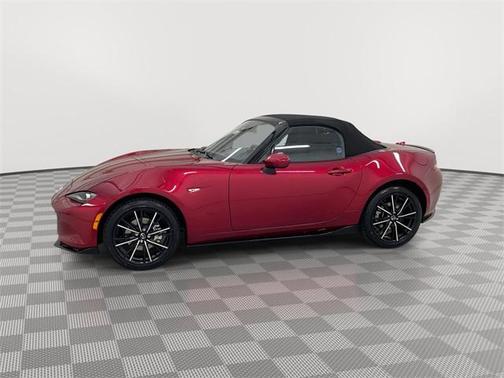 2025 Mazda MX-5 Miata Grand Touring