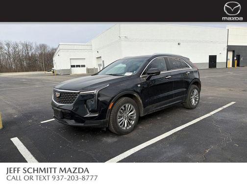 2025 Cadillac XT4 Premium Luxury