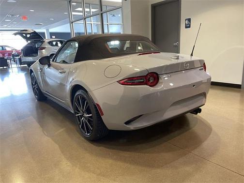 2025 Mazda MX-5 Miata Grand Touring