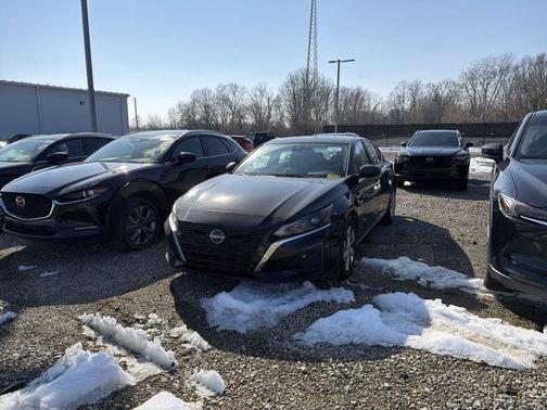 2025 Nissan Altima S FWD