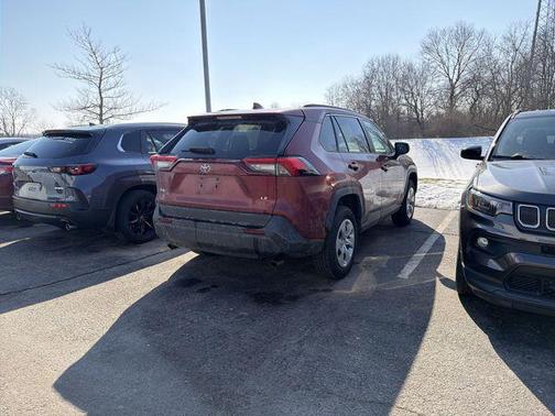 2019 Toyota RAV4 LE