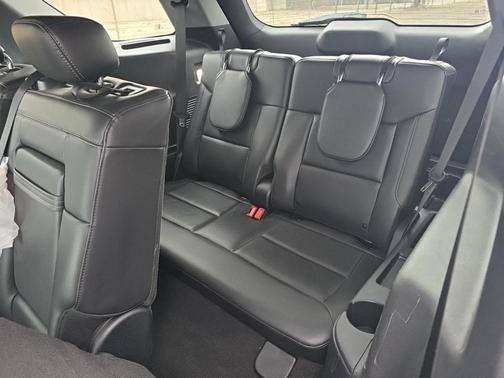 Carbonized Gray Metallic 2023 Ford Explorer XLT