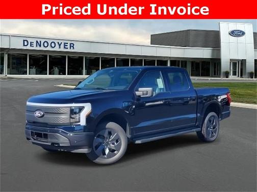 2025 Ford F-150 Lightning Flash