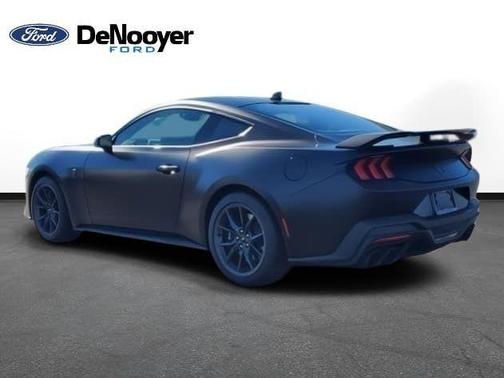 2025 Ford Mustang Dark Horse