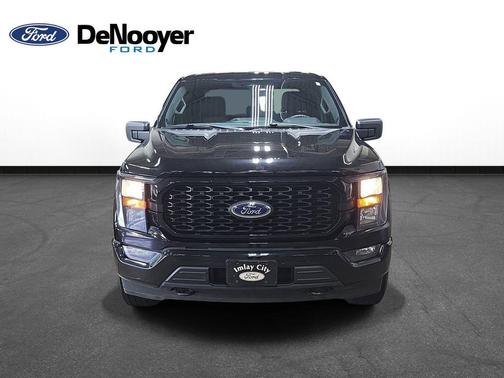 Black Metallic 2023 Ford F-150 XL