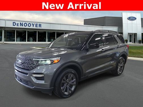 Carbonized Gray Metallic 2023 Ford Explorer XLT