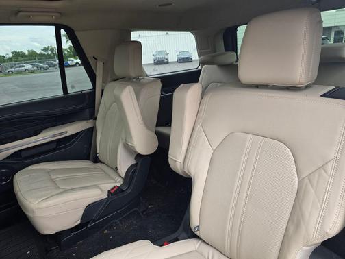 Stone Blue Metallic 2022 Ford Expedition Platinum