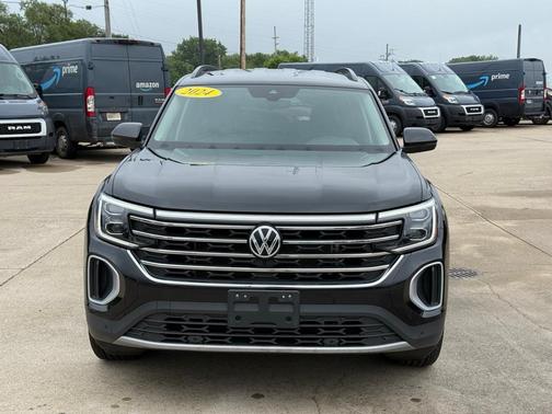 2024 Volkswagen Atlas 2.0T SE