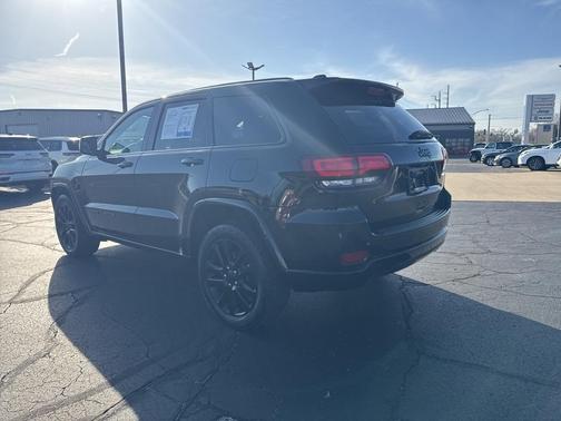 2021 Jeep Grand Cherokee Laredo X