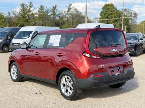 2022 Kia Soul LX