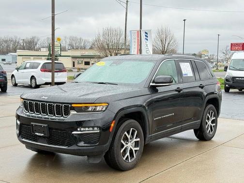 Diamond Black 2023 Jeep Grand Cherokee Limited