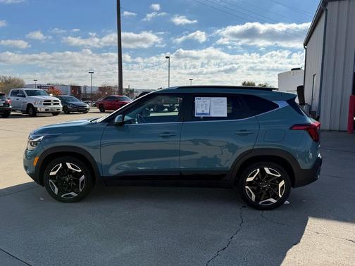 2024 Kia Seltos SX