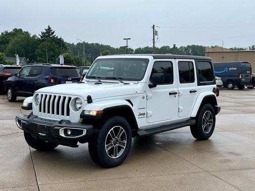 2023 Jeep Wrangler Sahara