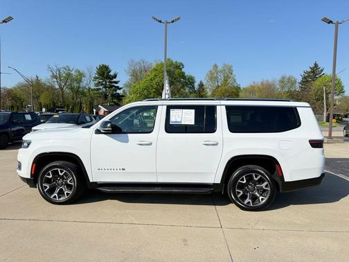 Bright White Clearcoat 2024 Jeep Wagoneer L Series III