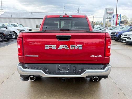 Molten Red Pearlcoat 2026 RAM 1500 Big Horn/Lone Star
