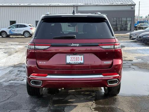 2024 Jeep Grand Cherokee Summit