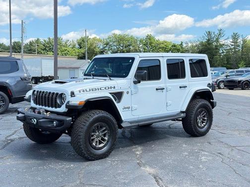 Bright White Clearcoat 2025 Jeep Wrangler Rubicon 392