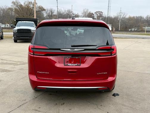 2026 Chrysler Pacifica Limited
