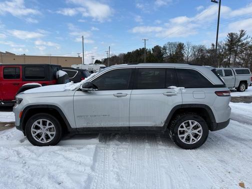 2022 Jeep Grand Cherokee Limited