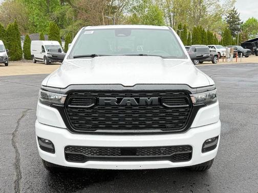 Bright White Clearcoat 2026 RAM 1500 Big Horn/Lone Star
