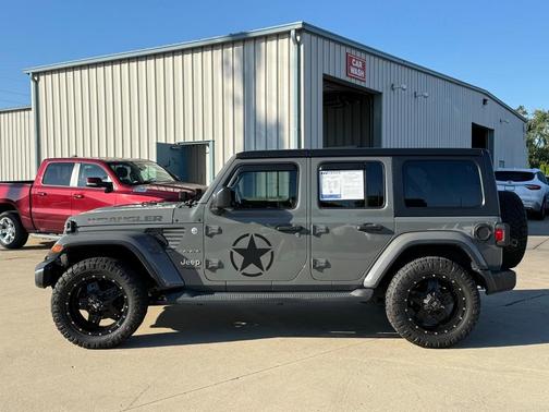 2018 Jeep Wrangler Unlimited Sahara
