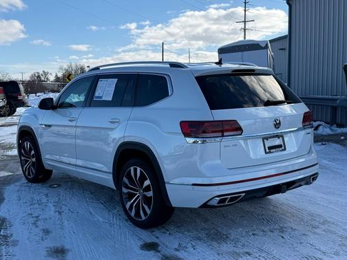 2023 Volkswagen Atlas 3.6L SEL Premium R-Line