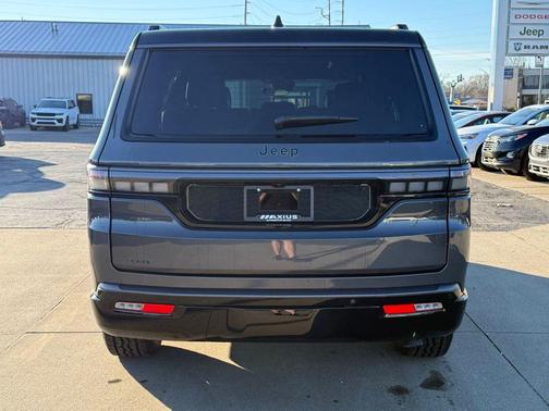 Metallic 2026 Jeep Grand Wagoneer Base