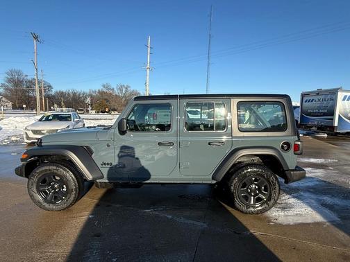 2026 Jeep Wrangler Sport