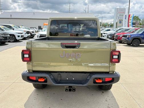 41 2026 Jeep Gladiator Mojave