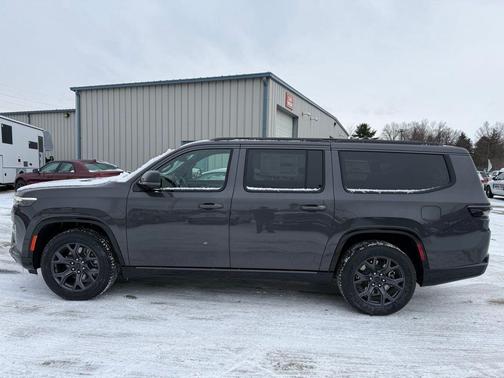 2026 Jeep Grand Wagoneer L 