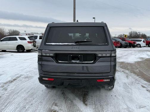 2026 Jeep Grand Wagoneer L 