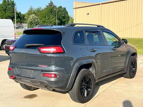 2016 Jeep Cherokee Trailhawk