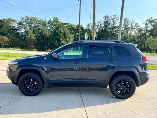 2016 Jeep Cherokee Trailhawk