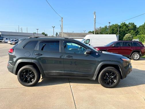 2016 Jeep Cherokee Trailhawk