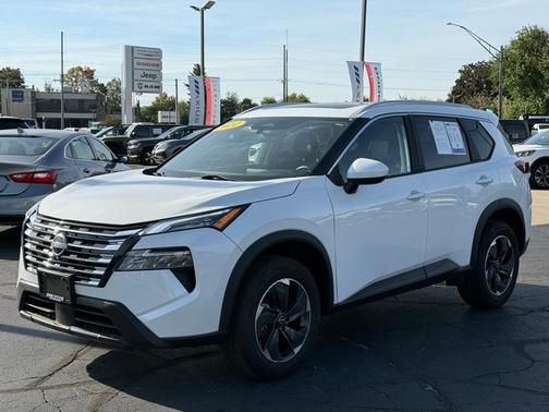 2024 Nissan Rogue SV