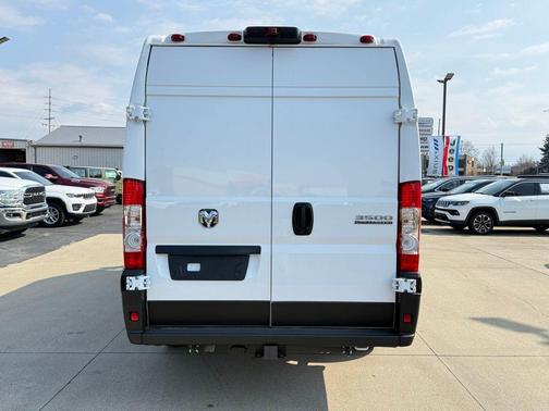 Bright White Clearcoat 2026 RAM ProMaster 3500 High Roof