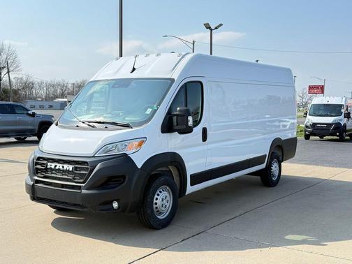 Bright White Clearcoat 2026 RAM ProMaster 3500 High Roof