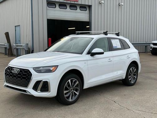 2024 Audi Q5 45 S line quattro Premium