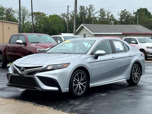 2023 Toyota Camry SE Nightshade