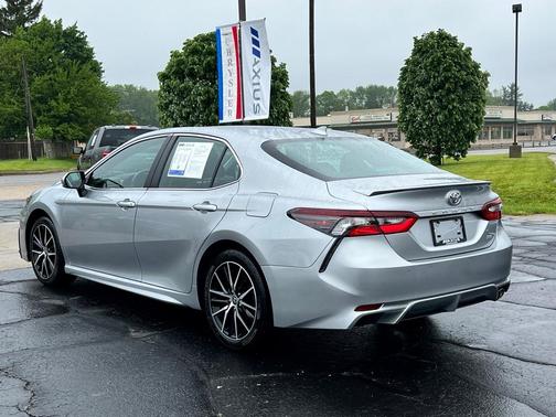 2023 Toyota Camry SE Nightshade