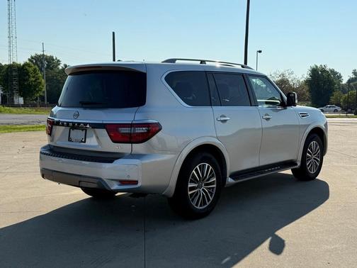 2023 Nissan Armada SL