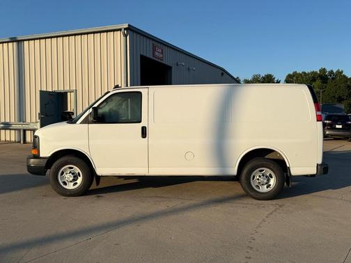 2016 Chevrolet Express 2500 Work Van