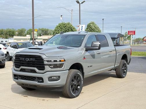 Ceramic Gray Clearcoat 2026 RAM 2500 Laramie