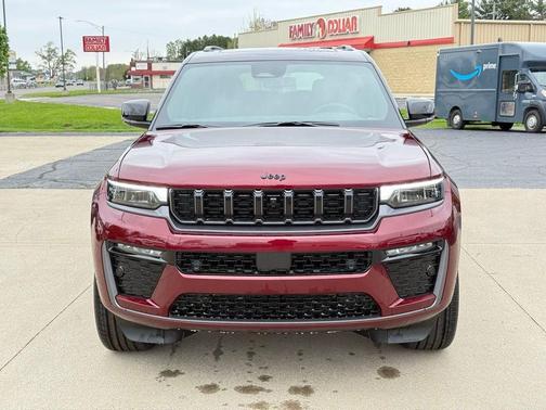 Velvet Red Pearlcoat 2026 Jeep Grand Cherokee L Summit