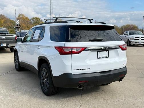 2021 Chevrolet Traverse RS