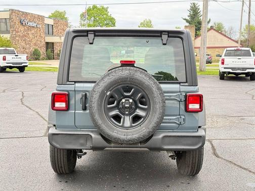 Anvil Clearcoat 2026 Jeep Wrangler Sport