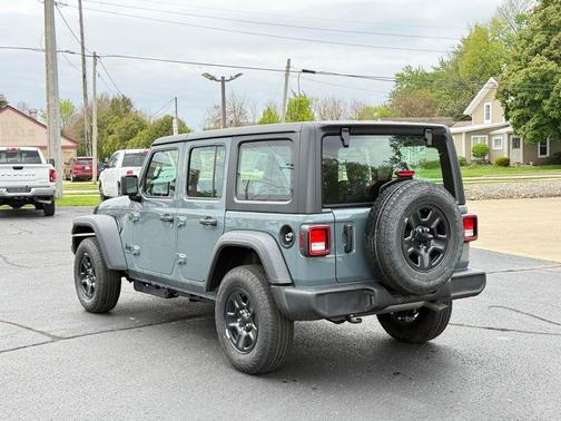 Anvil Clearcoat 2026 Jeep Wrangler Sport