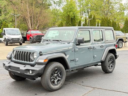 Anvil Clearcoat 2026 Jeep Wrangler Sport