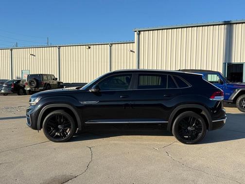 2021 Volkswagen Atlas Cross Sport 3.6L V6 SE w/Technology R-Line